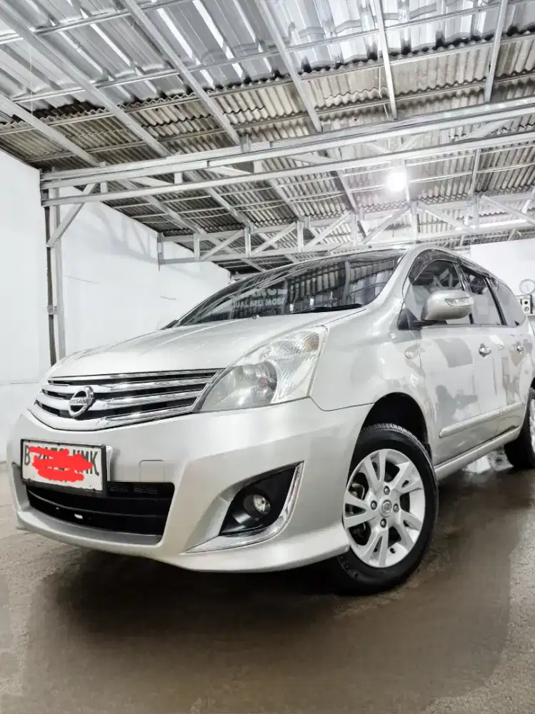 Dp 4 jt Grand Livina Ultimated 2013