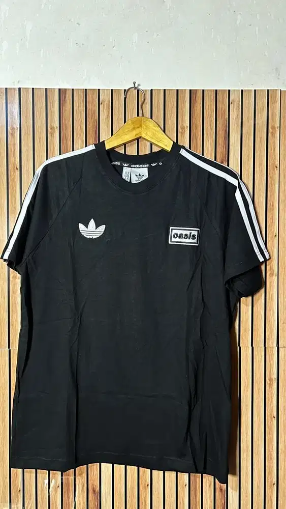 T Shirt Adidas Oasis uk XL