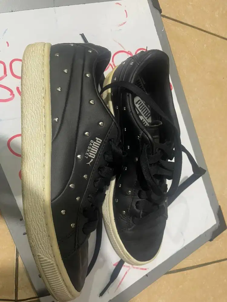 Sepatu merek PUMA original