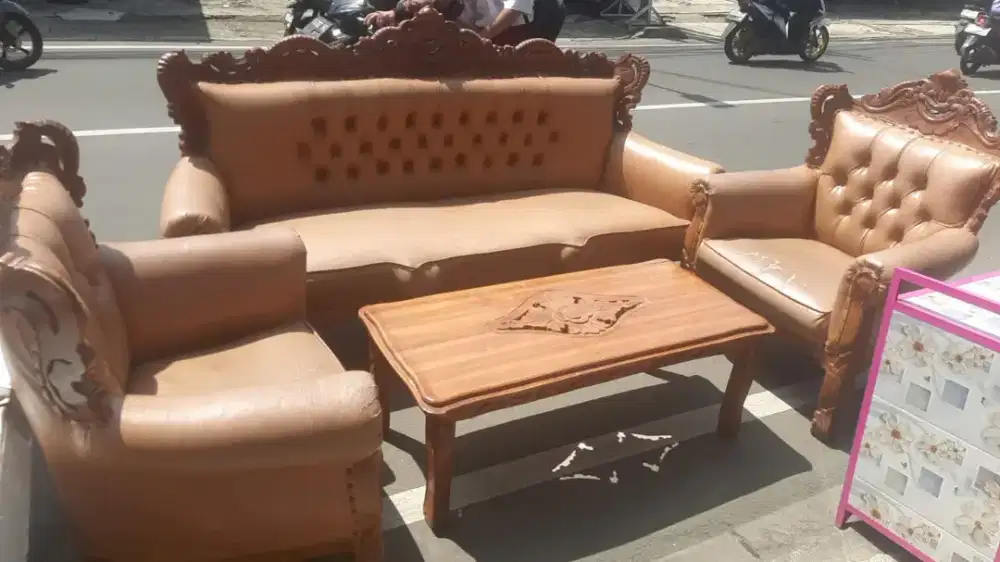 Sofa Romawi Jati Jepara