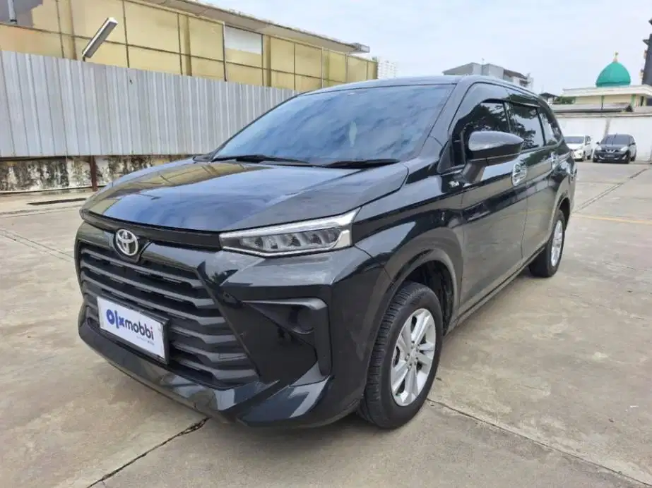 DP RINGAN Toyota Avanza 1.3 E Bensin-AT 2023 Hitam CNFDB