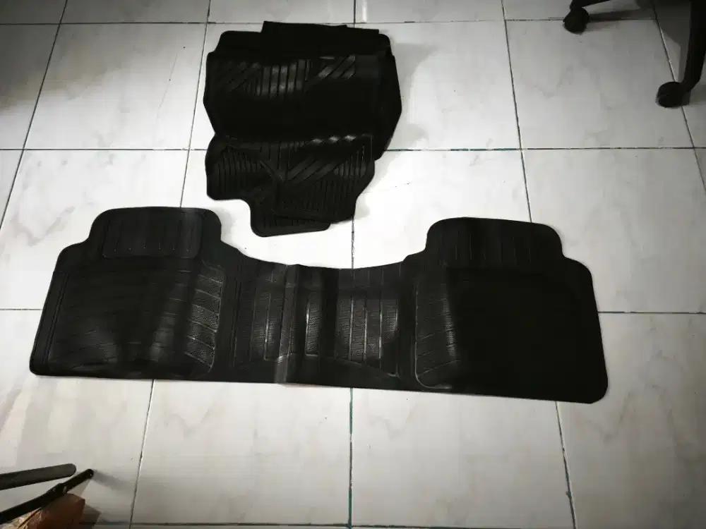 Jual karpet baru mobil kijang