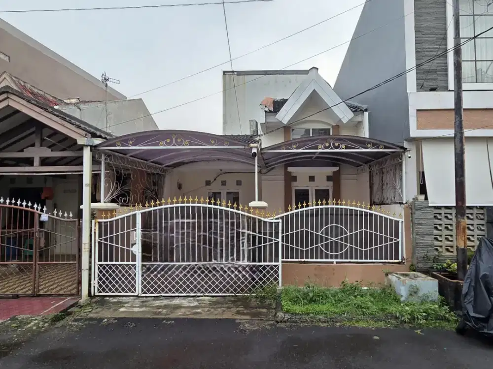 DIJUAL RUMAH BAGUS DAN TERAWAT JUAL HARGA TERMURAH DI GADING SERPONG SEKTOR 6