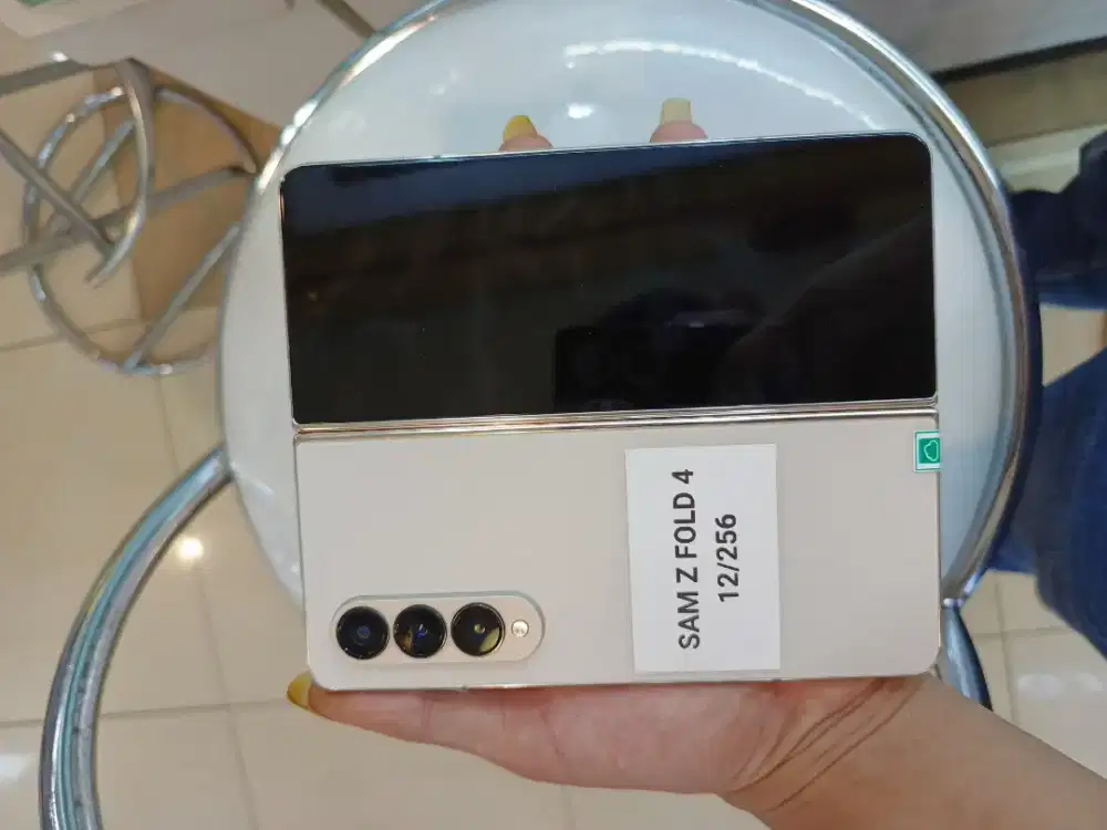 Samsung fold 4 12/256gb