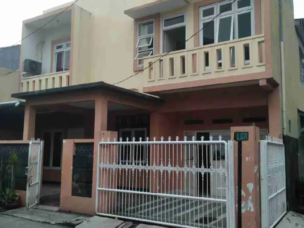 Rumah 2 Lantai, Hook, Cilincing, Jakarta Utara..