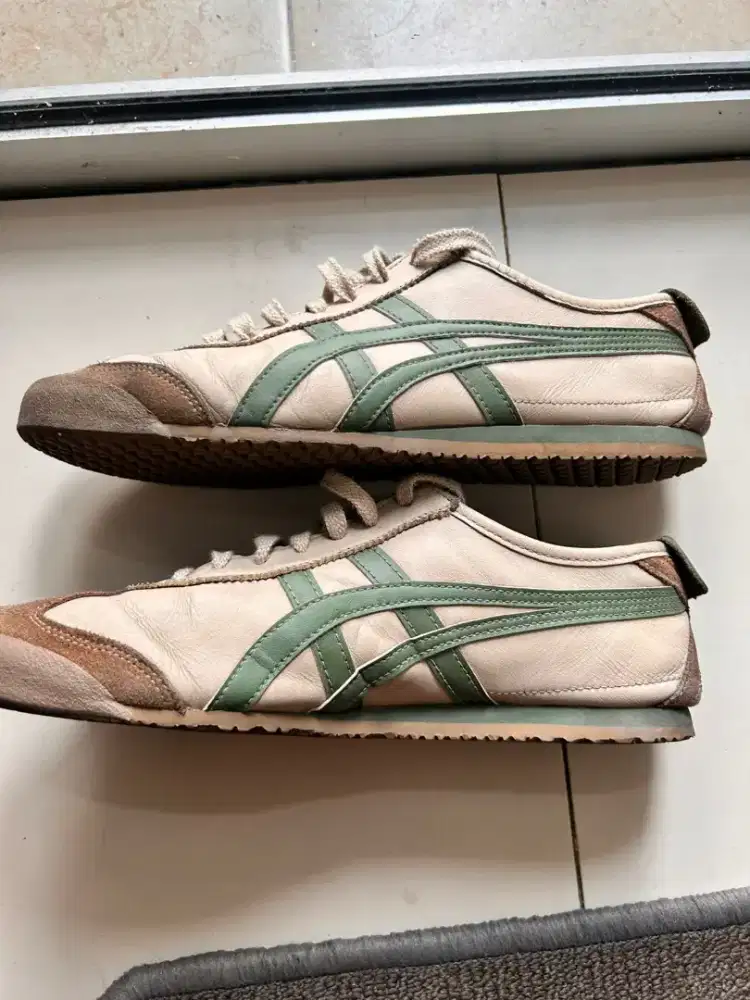 Dijual Onitsuka Tiger Mexico 66 Original Beige/Grass Green Preloved