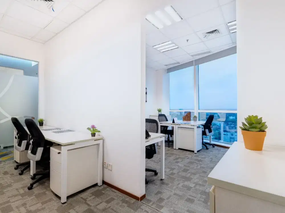 Kantor Unit Furnished 6 Pax Di Manhattan Tower TB Simatupang