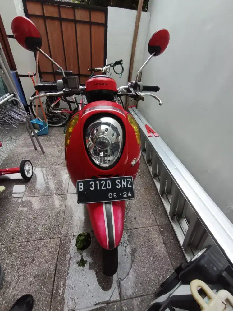 Scoopy tahun 2014  siap pakai