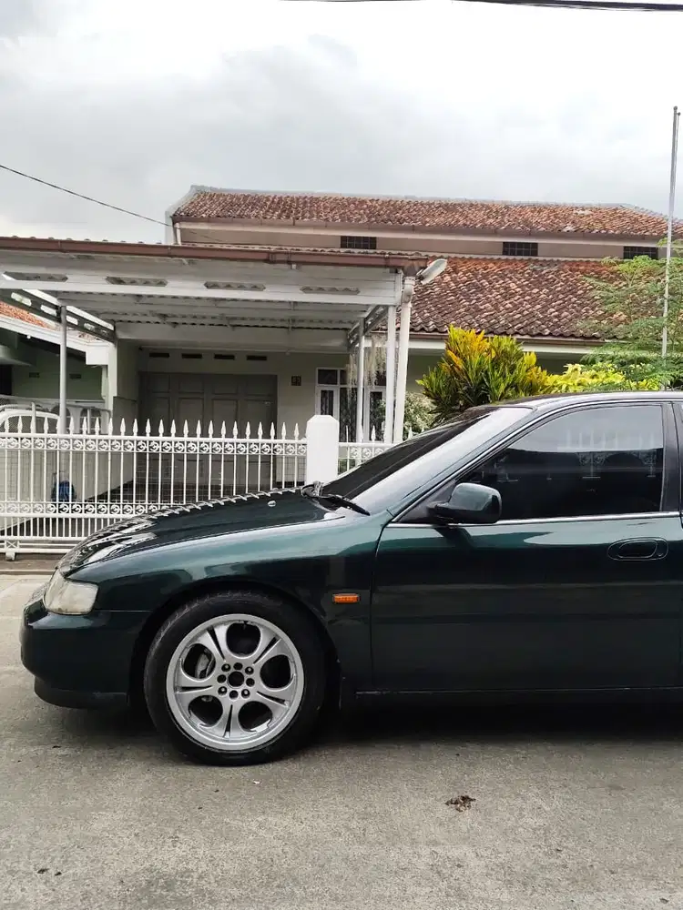 Honda Accord 1994 Bensin