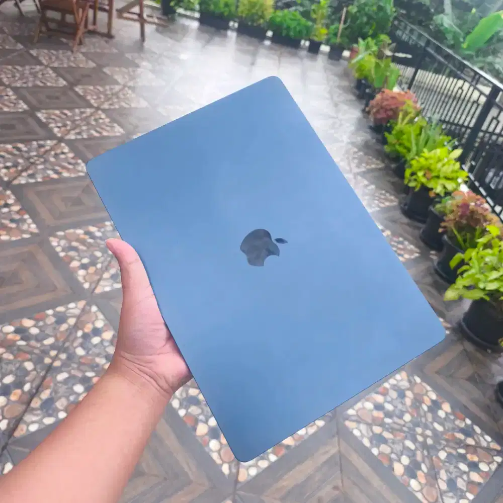 Macbook Air 2023 M2 8/256 15 Inch
