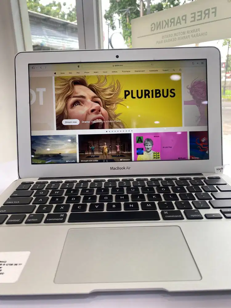 MACBOOK AIR 2017 8/128 GB 13''