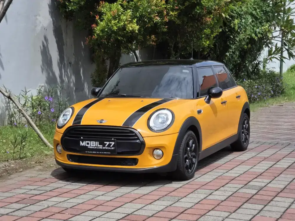 Mini Cooper 5Door odo39rb Tahun 2015
