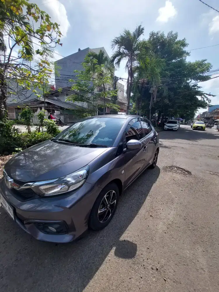 Di jual Milik Pribadi Honda Brio 2019 E Automatic 1200 Cc