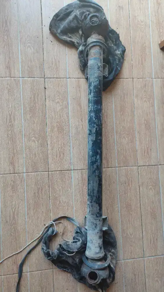 Selongsong depan katana / jimny