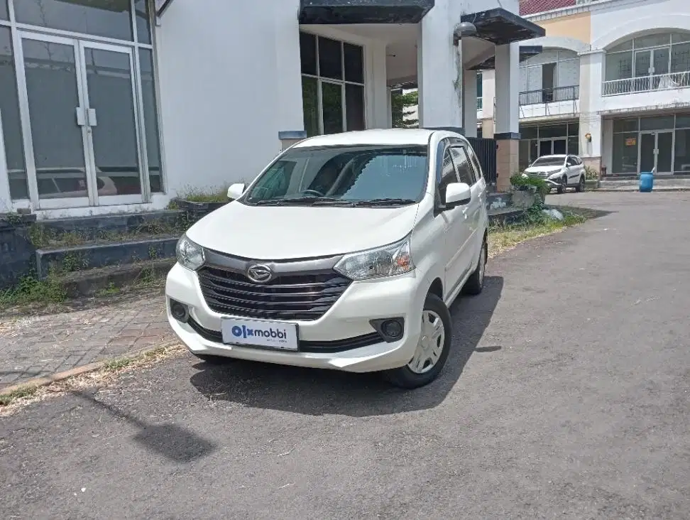Pajak Panjang - DAIHATSU XENIA 1.3 X BENSIN M/T 2016 PUTIH