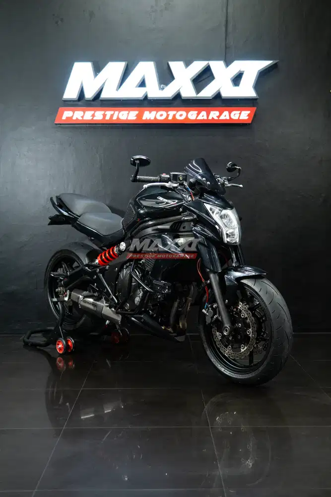 KAWASAKI ER6N  ZX25  MONSTER696  Z800