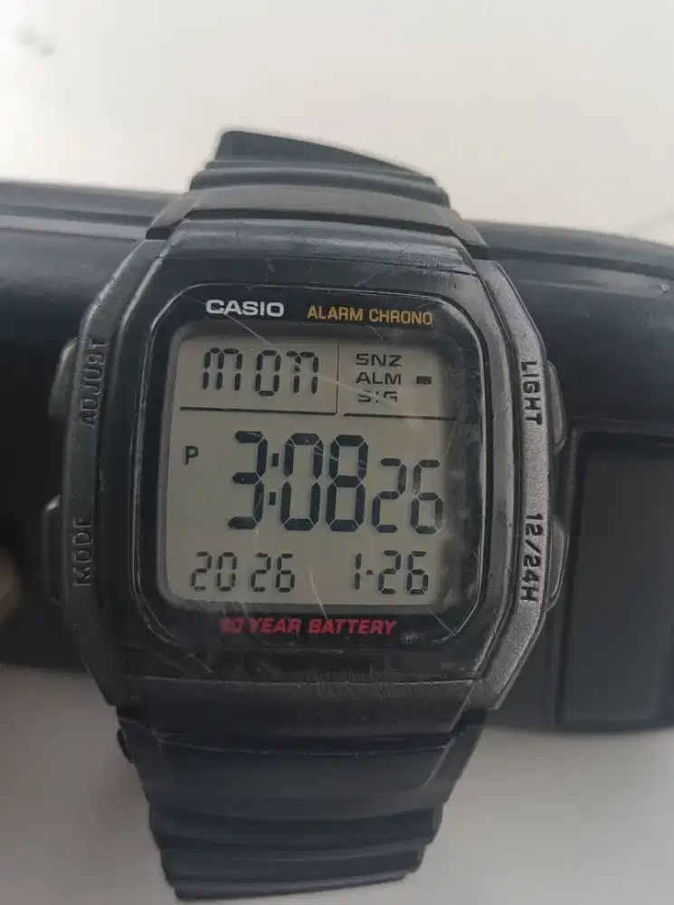 Jam tangan Casio  W 96 H