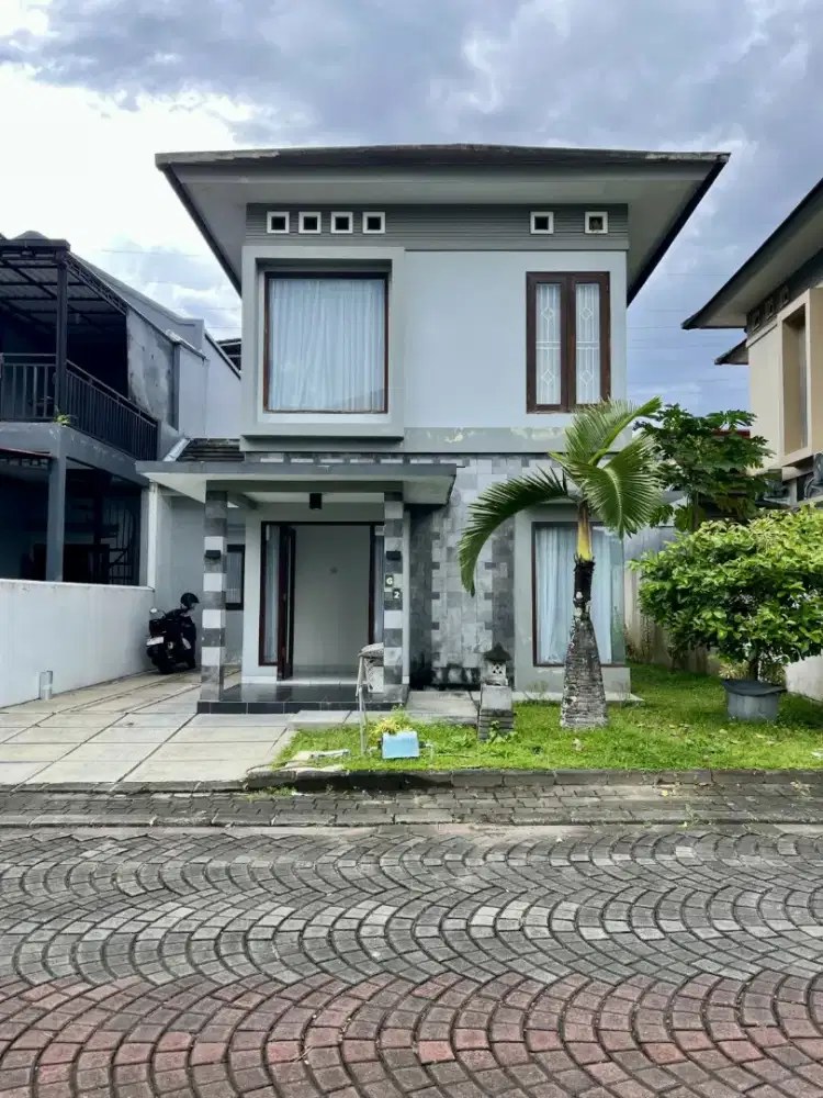 Dijual Rumah Bonus Furnitur di Perumahan Fasco Mansion Jalan Palagan