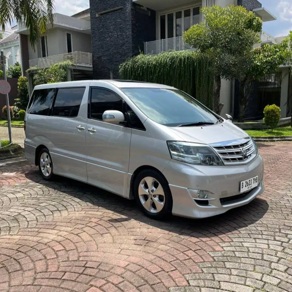 Toyota Alphard ASG Matic 2007 ANTIK Rawatan DP Minim Serena