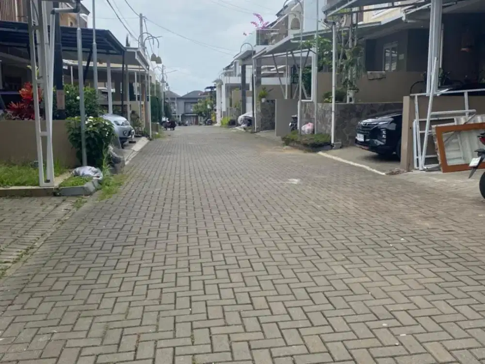 Disewakan rumah komplek pesona Bali ciwaruga Bandung barat