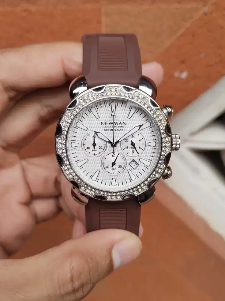 NEWMAN Chronograph