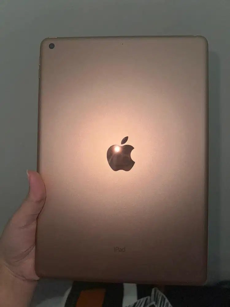 Ipad 8th generation 32gb KONDISI MULUS JARANG DIPAKAI