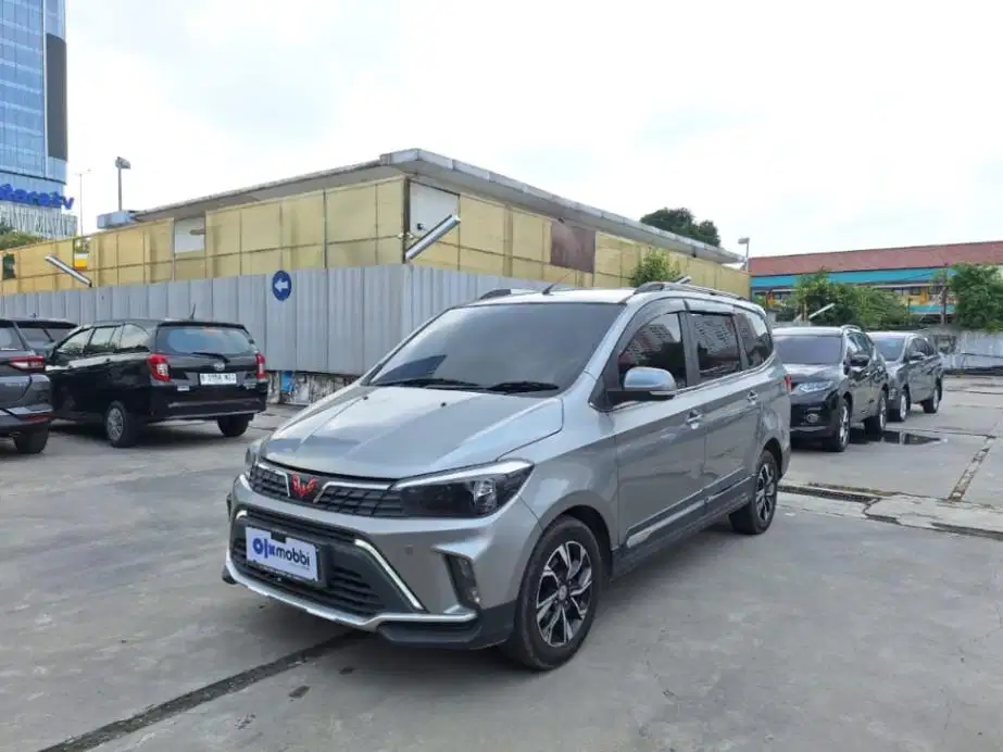 DP MURAH - Wuling Confero S 1.5 L Bensin-MT 2021 Abu-Abu