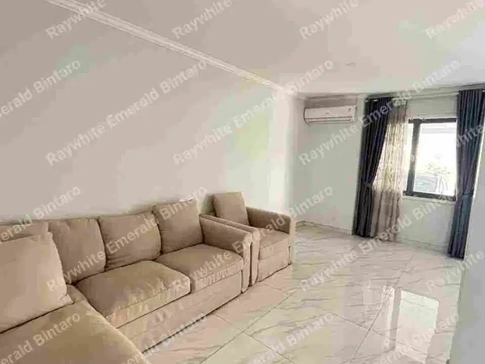 Rumah Baru Renovasi 2 Lantai Bintaro Sektor 9 Luas Taman Carport Kamar 3 + 1