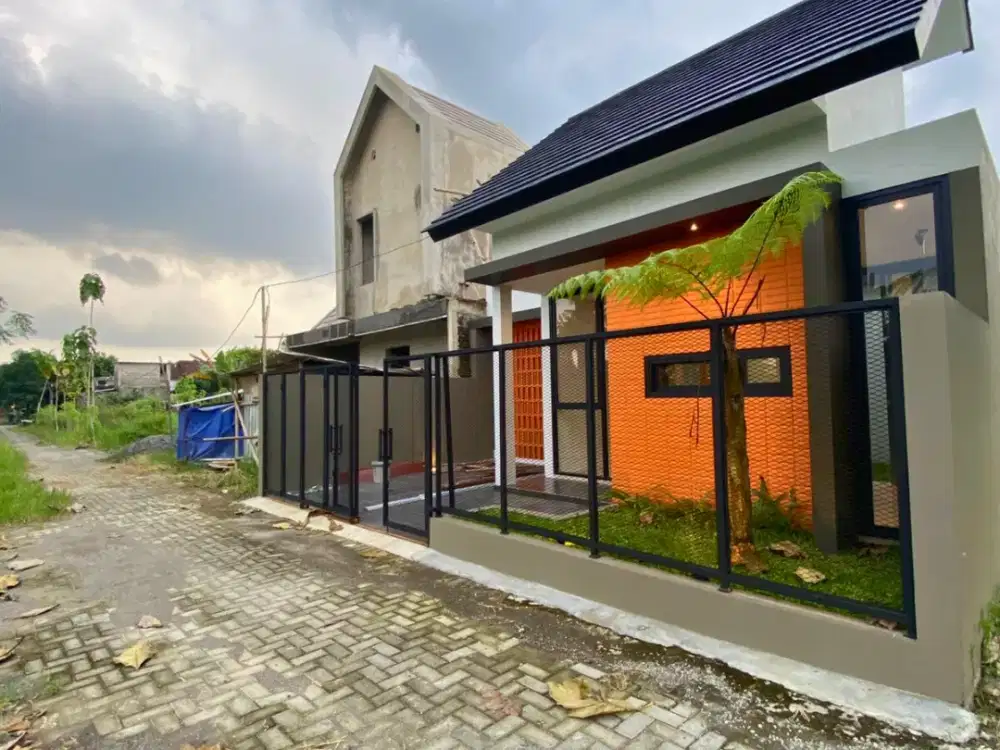 Rumah Nuansa Villa Dekat Kampus UGM dan UNY