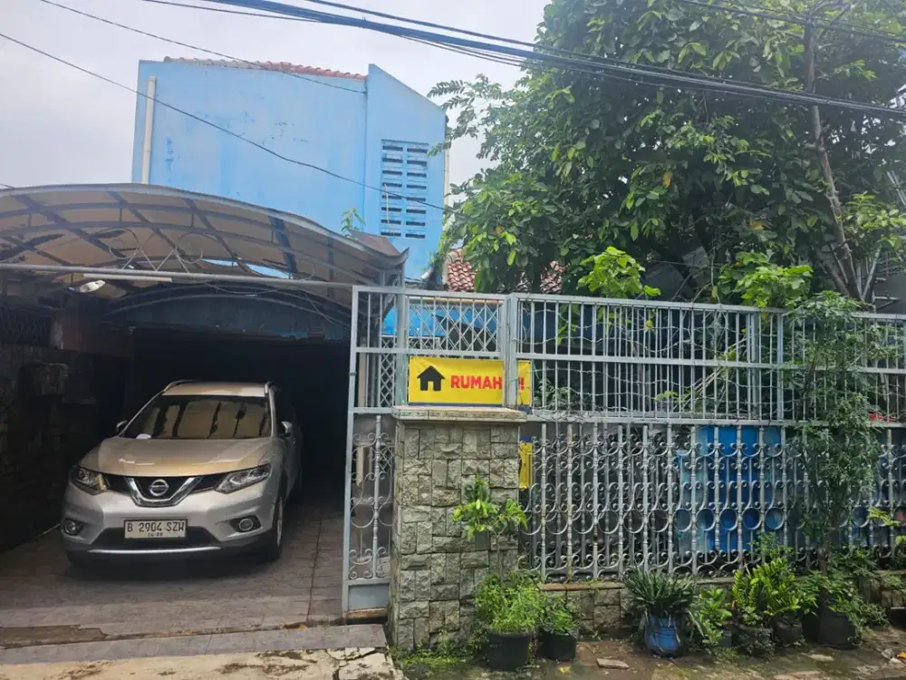 RUMAH KOST UTAN KAYU MATRAMAN, JAKARTA TIMUR