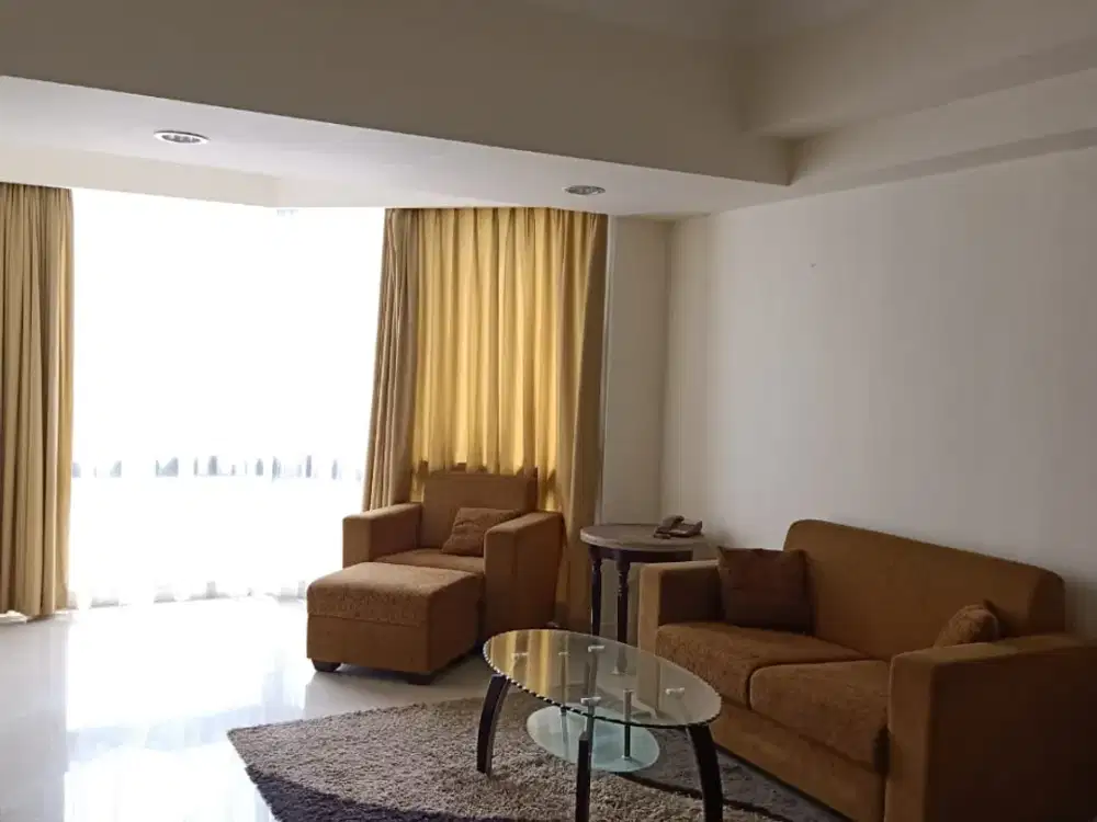 Sewa Apartemen 2 BR 88 m2 di Tanjung Duren Jakarta Barat !