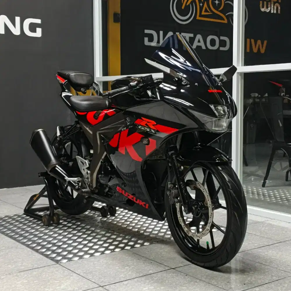 Suzuki GSX R150 2017