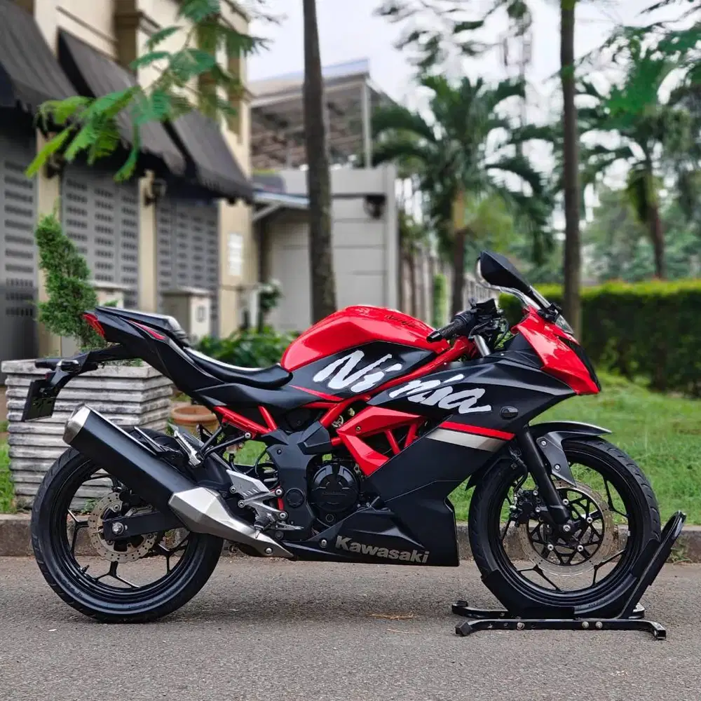KAWASAKI NINJA MONO 250 SL 2019 MERAH KM LOW NO MINUS