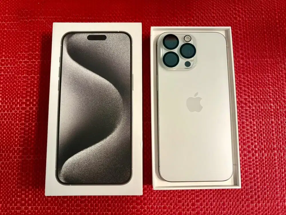 iPhone 15 Pro Max 256Gb White Titanium ex iBox