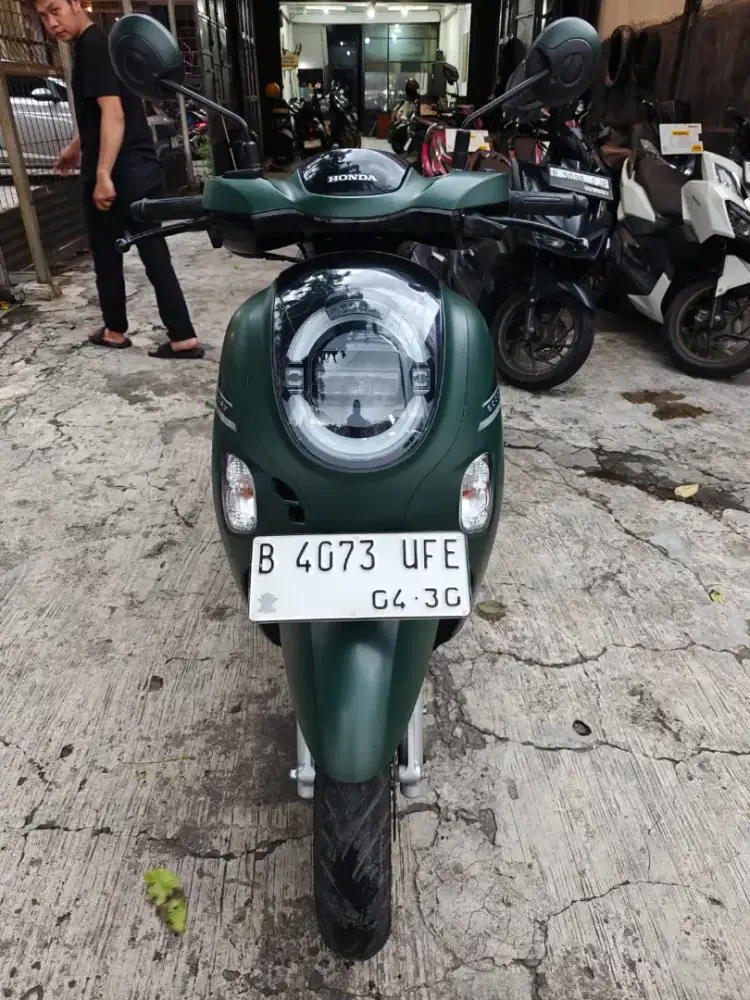 Scoopy stylish 2025  dp 1jt km 13rb ufe dnlea