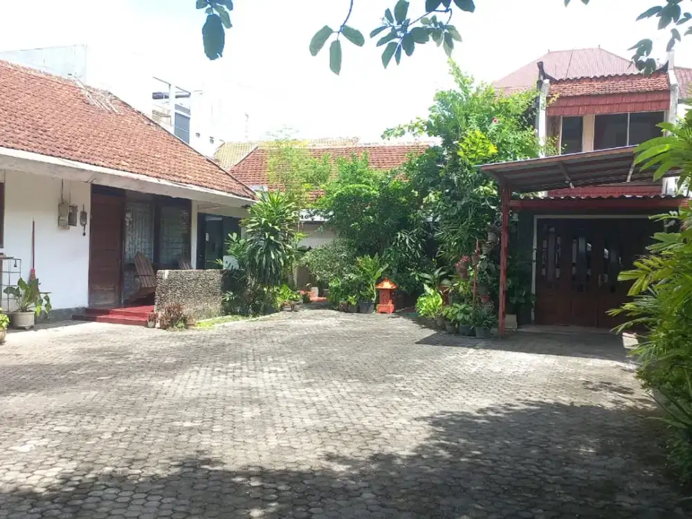 Dijual Rumah Lokasi Tengah Kota Bebas Banjir Di Jl. Erlangga Barat Semarang