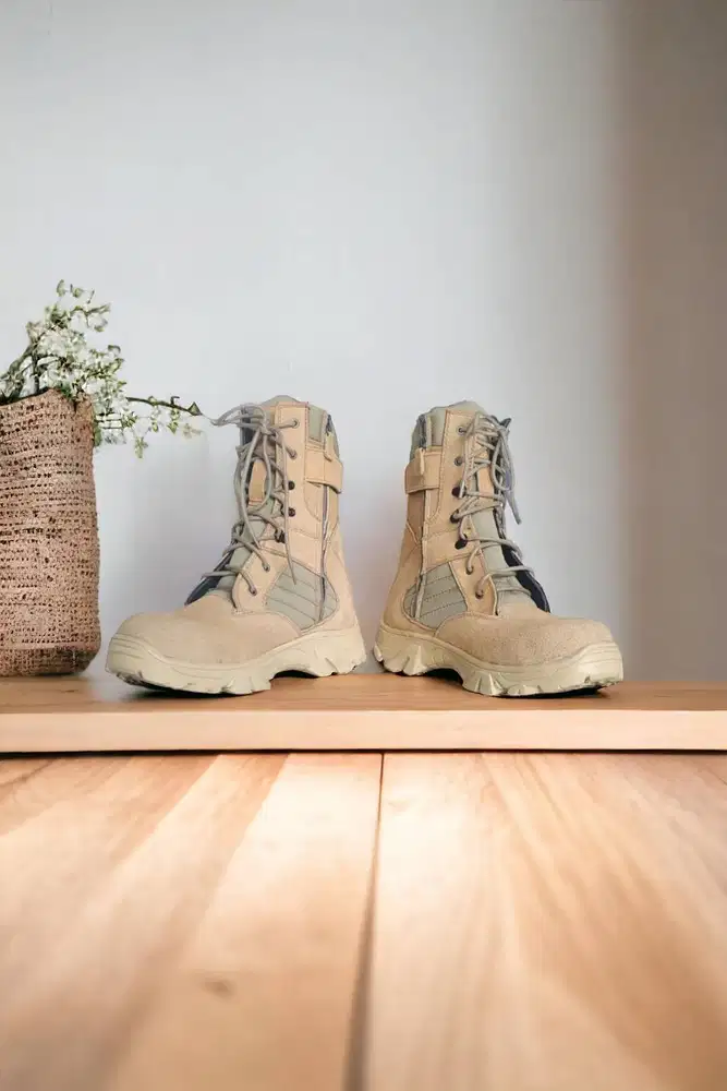 Simpel Sepatu safety pabrik kimia Jambi