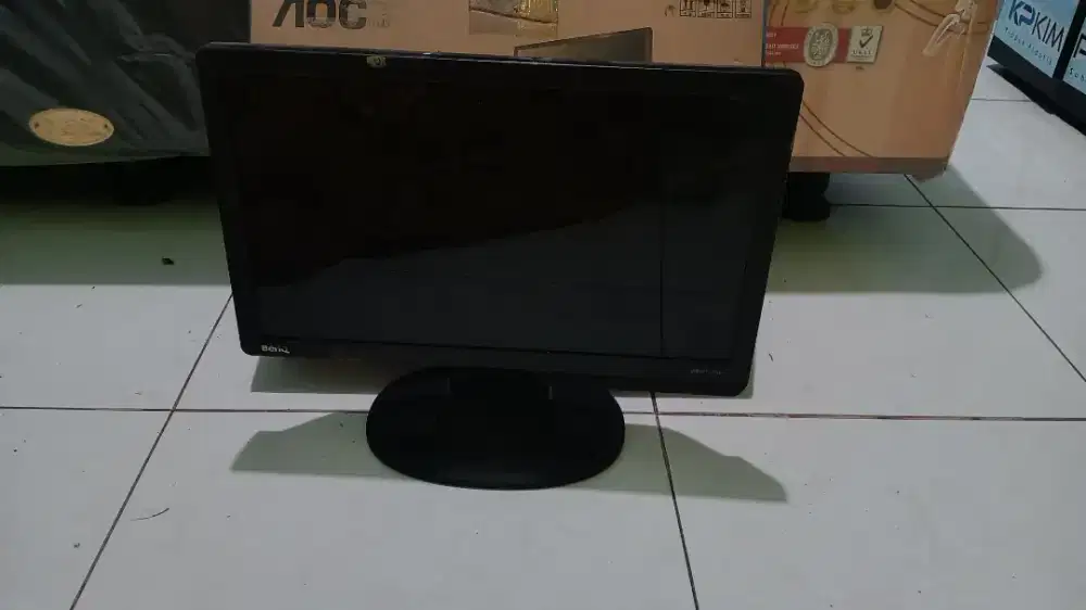 Monitor PC 16 - SALE 2 PCS