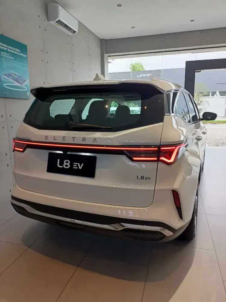 ALETRA L8 7&8 SEATER NEW