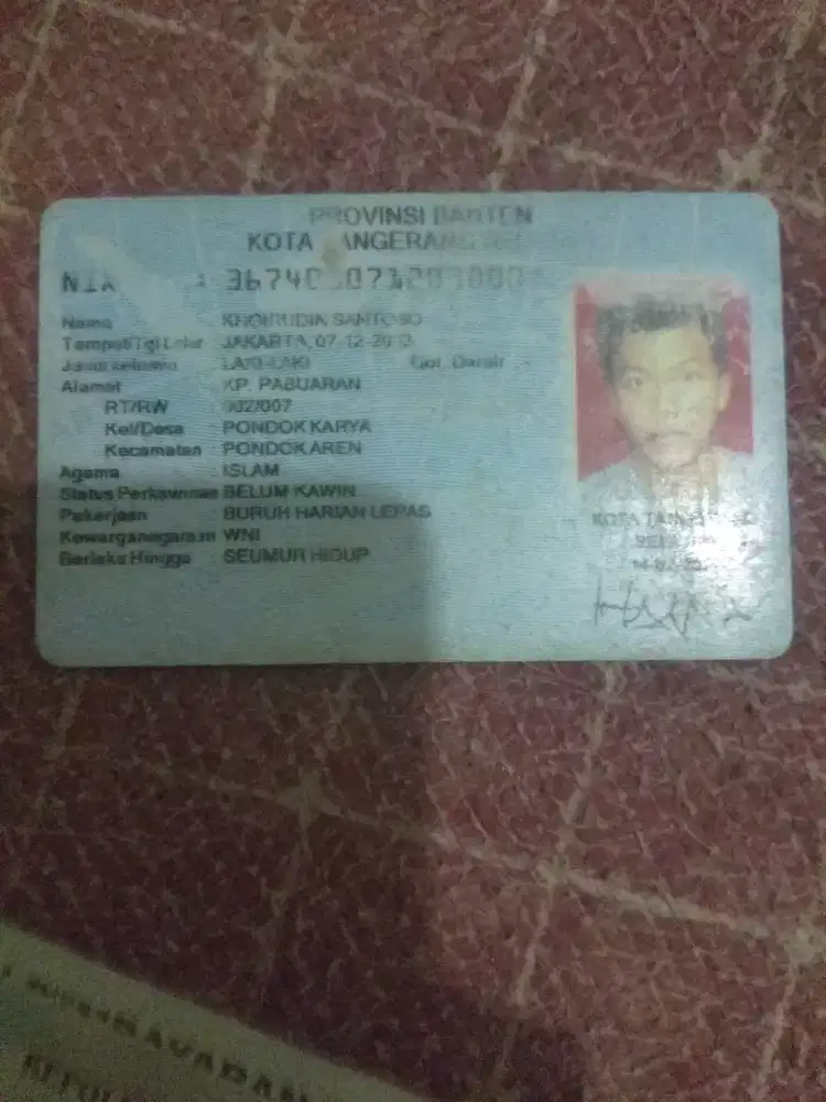 Assalamualaikum saya sedang butuh lowongan pekerjaan supir pribadi