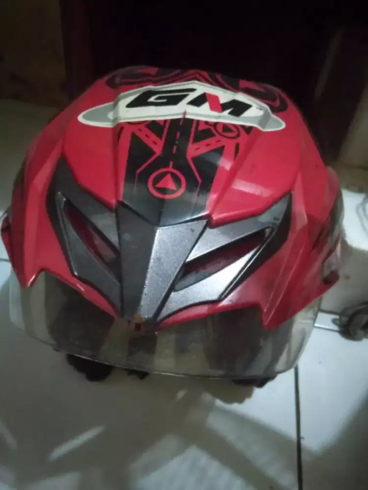 Di jual helm GM double visior size.L