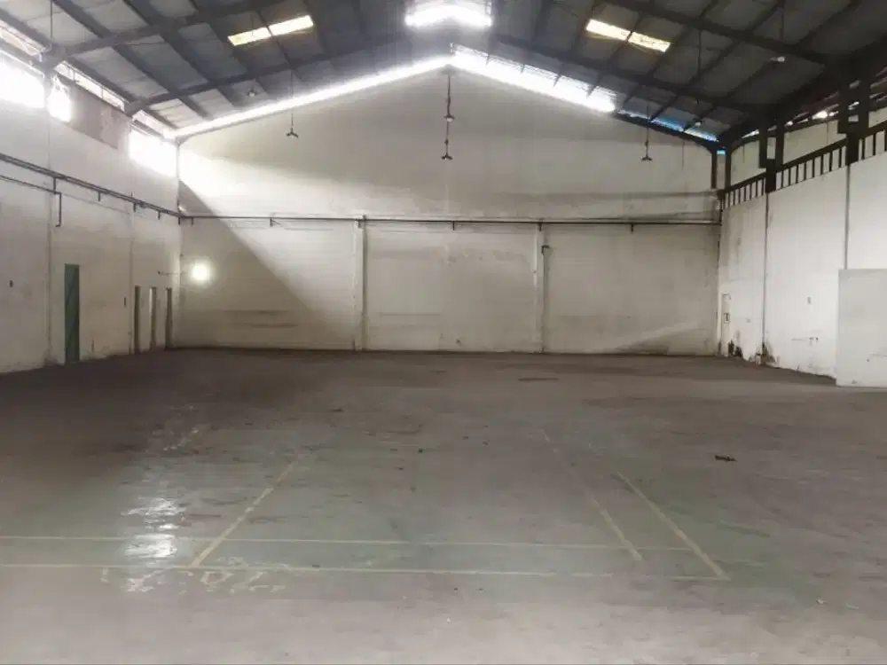 DISEWAKAN CEPAT GUDANG KANTOR 1500M2 AKSES KONTAINER 40ft