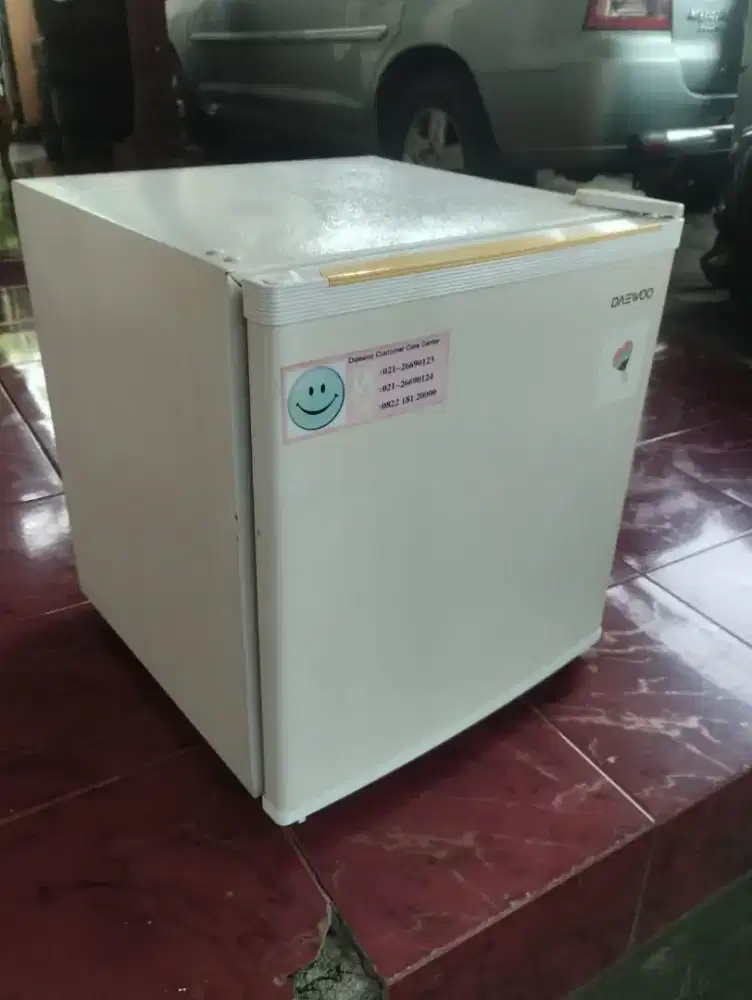 Kulkas 1 pintu Daewoo