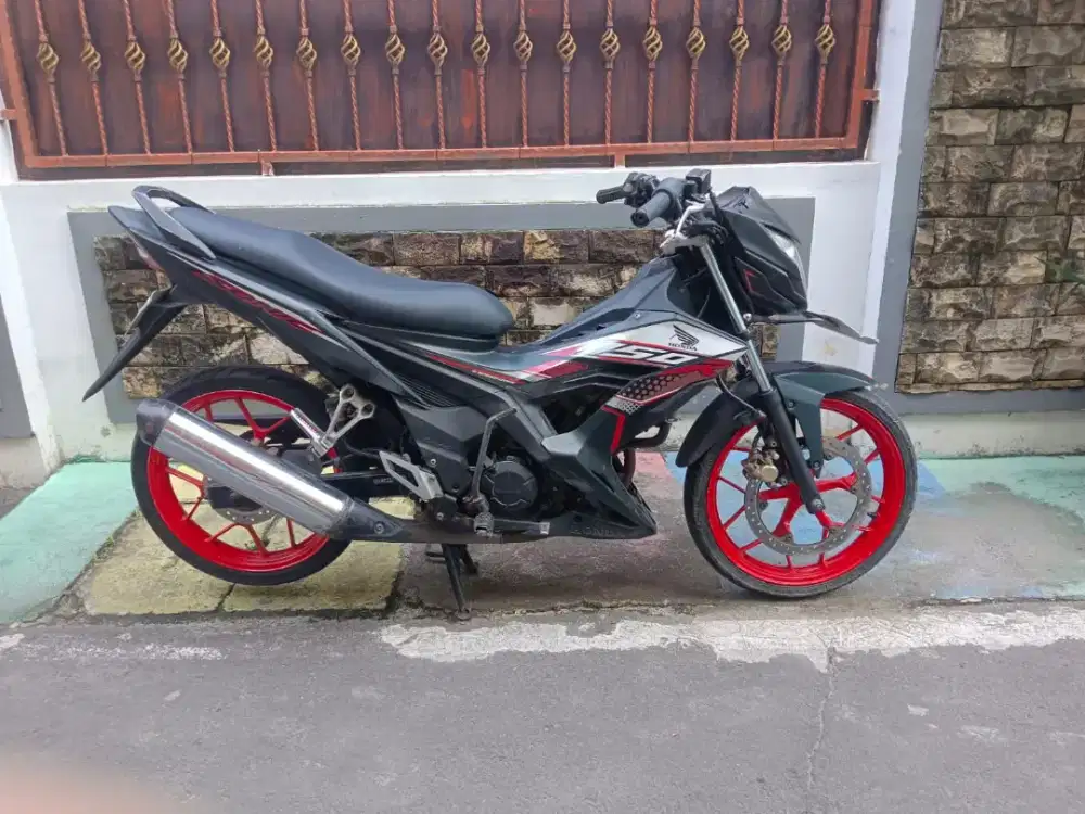 sonic 2016 mulus bagus mesin sehat