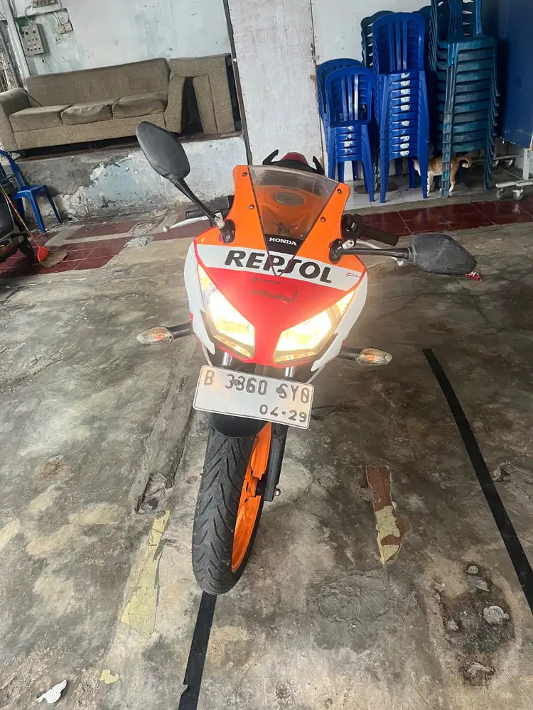Bismillah Di jual barang jarang di pakai honda cbr repsol 150