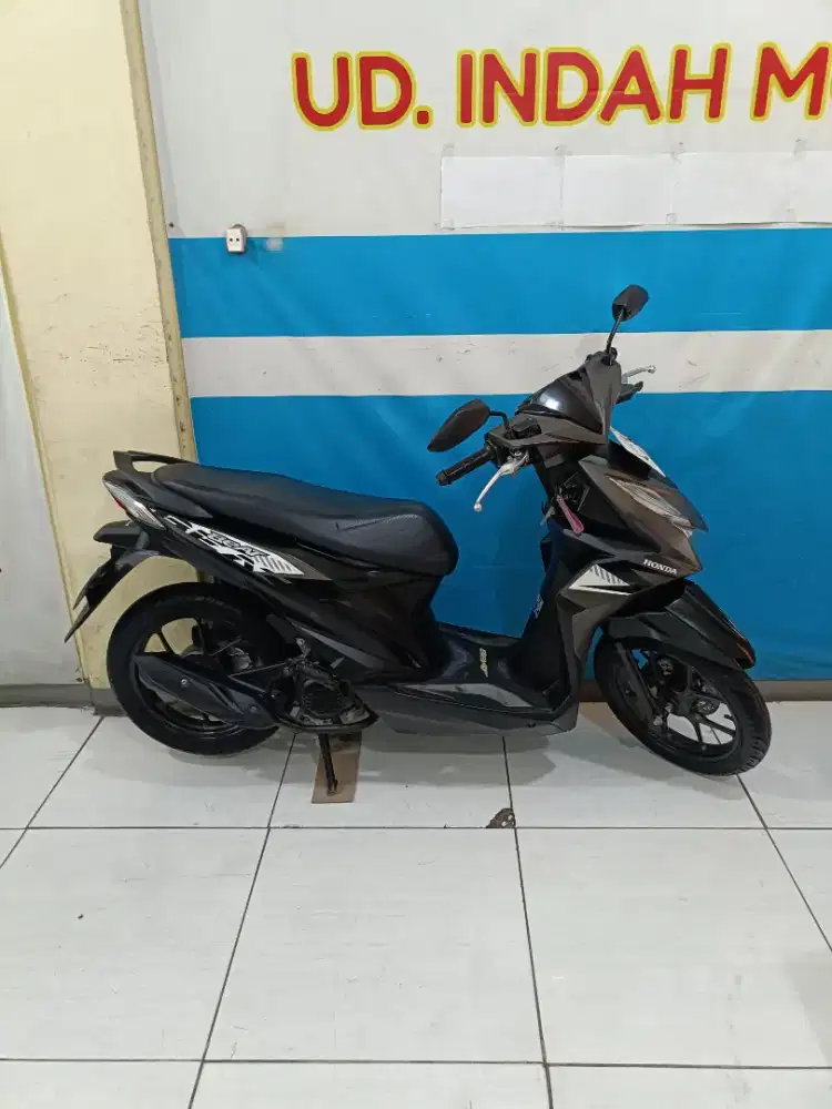 Plat W HONDA BEAT ESP CBS SPORTY FI ECO 2024 BISA NEGO HARGA