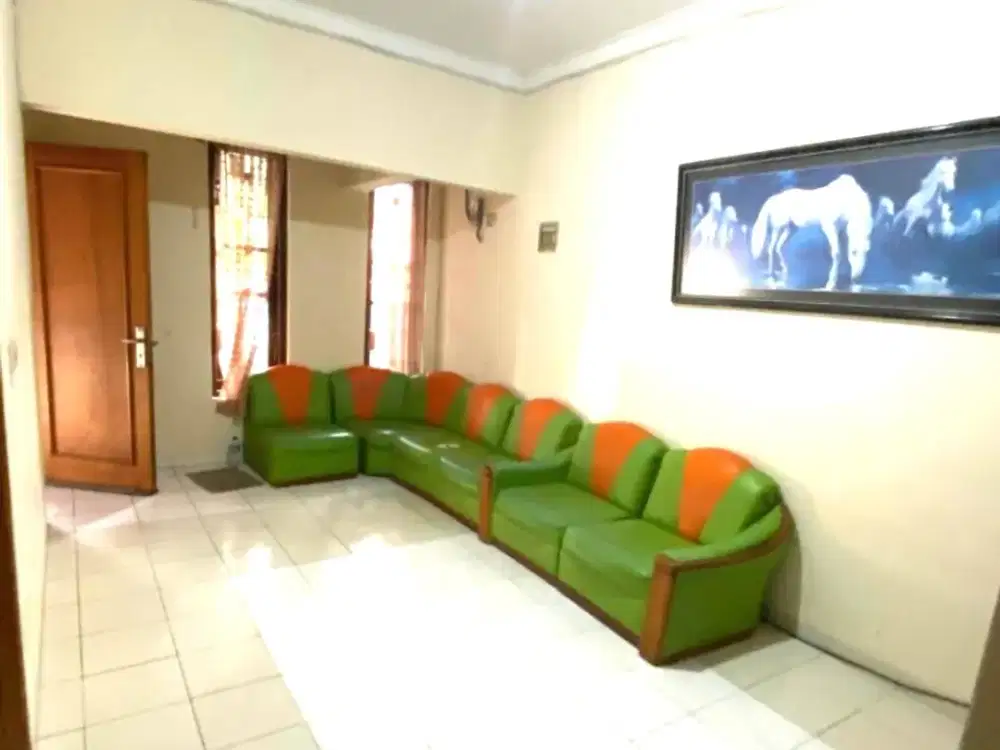 Rumah 2lt 6x15 90m  type 4KT Metland Menteng Cakung