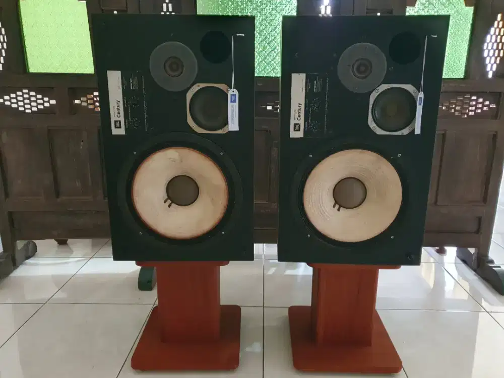 Speaker jbl l 100 century