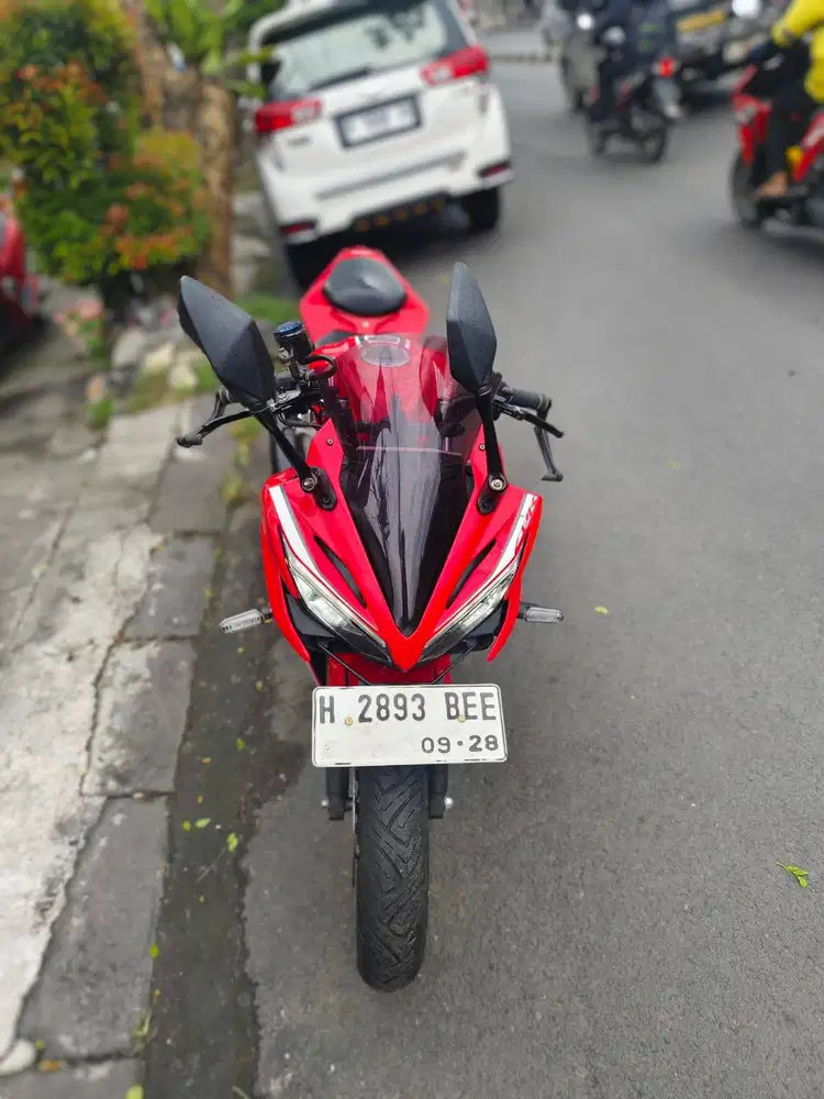 Honda CBR 150R Tahun 2018