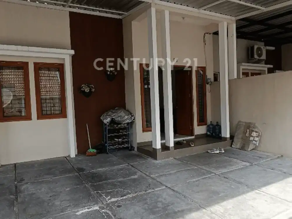 Dijual Rumah 2 Lantai 3 Kamar Cocok Untuk Guesthouse